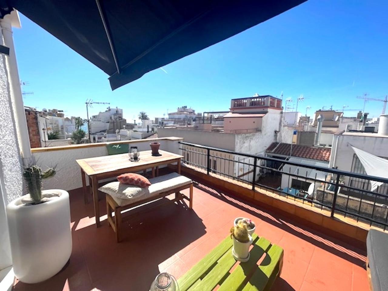 Unique Studio Apartment With Amazing Terrace Sitges Centre Beach 외부 사진